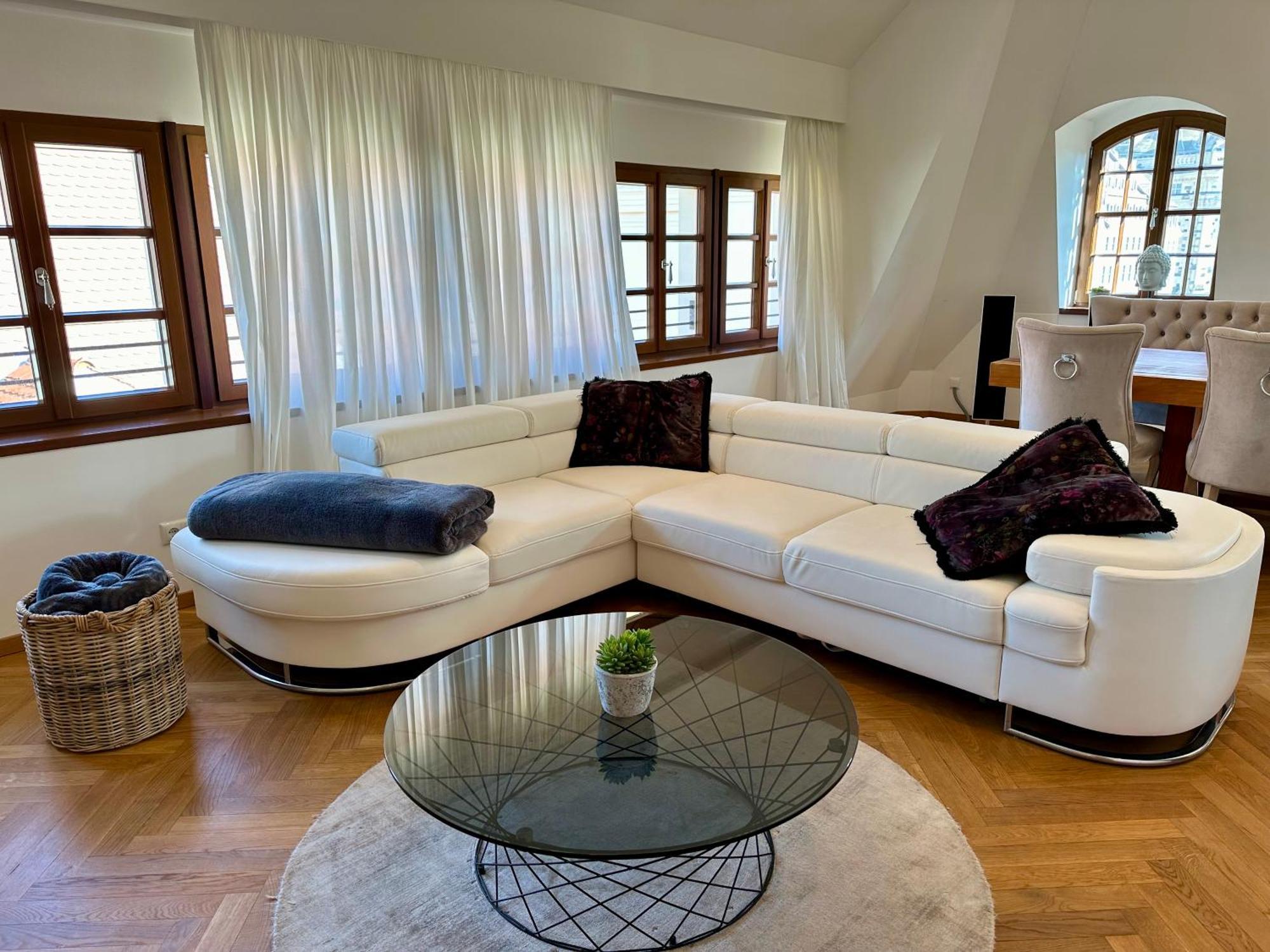 Luxus Suite Mit Einmaligem Blick Auf Die Frauenkirche Dresden Luaran gambar